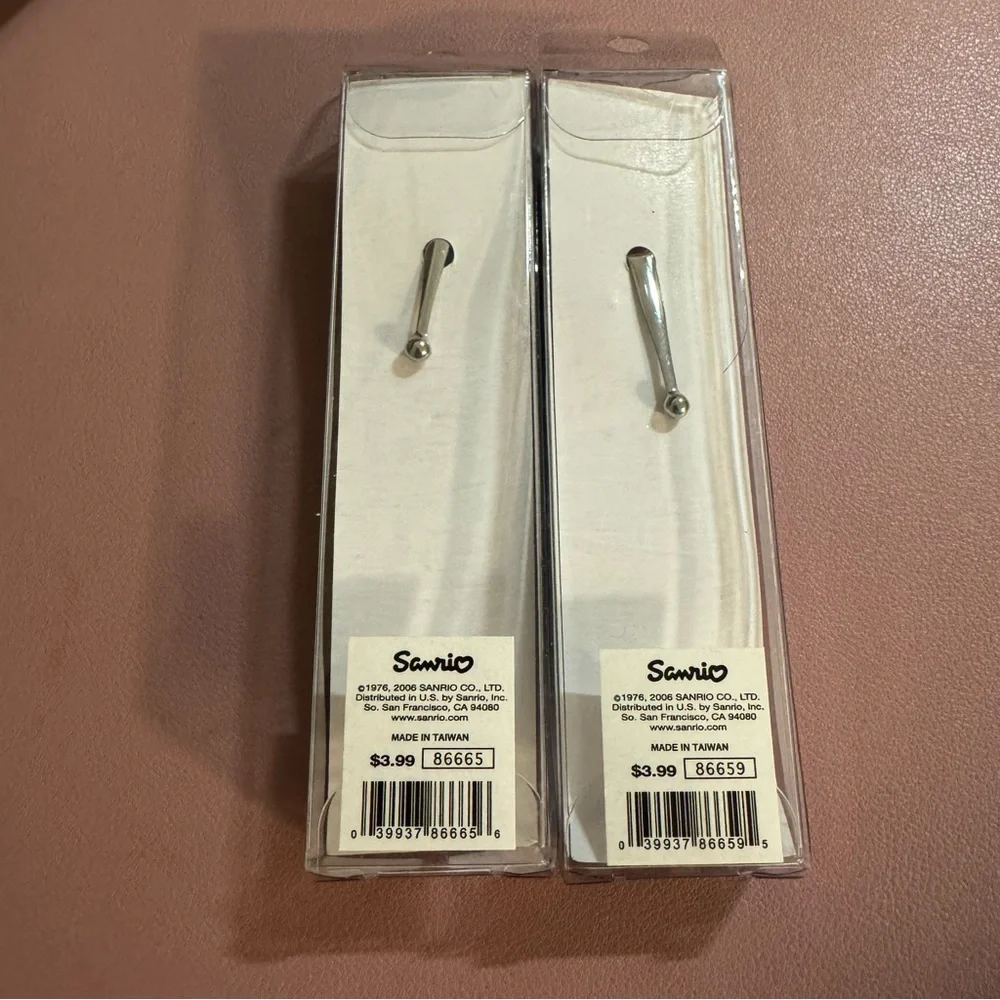 Hello Kitty Pens - Picture 5 of 5